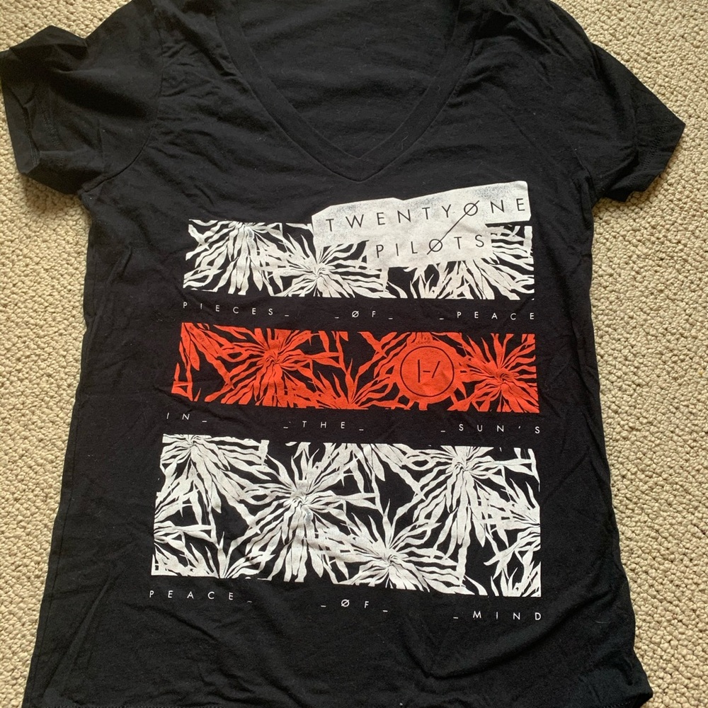 Twenty-One pilots graphic tee